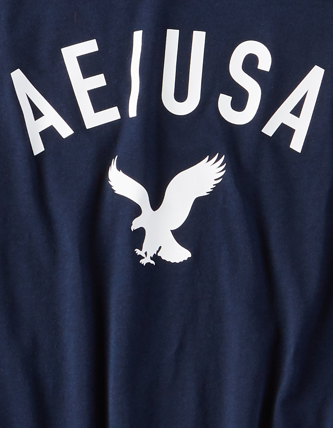 Фото футболка ae от магазина American Eagle